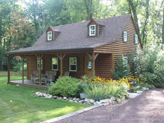 Romantic Cottage, with outdoor hot tub